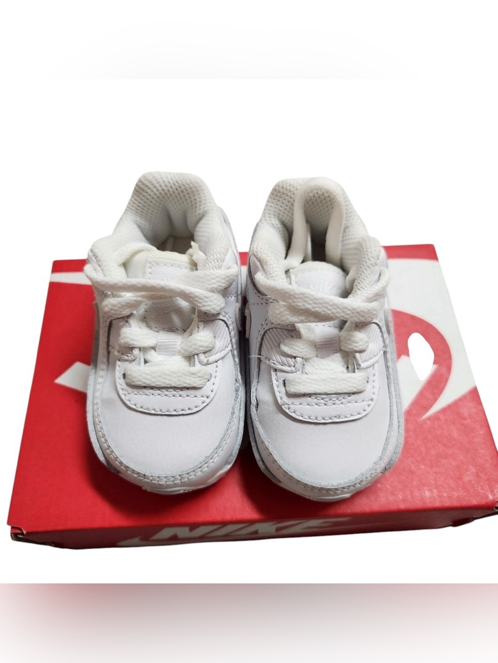 NWB Nike White Baby' Lace-Up Sneakers 2C